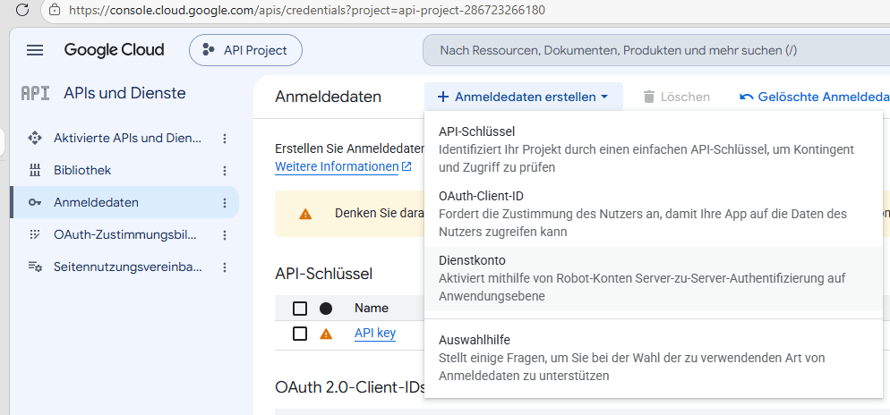 Das Menü „Anmeldedaten erstellen" mit dem Eintrag „Dienstkonto".